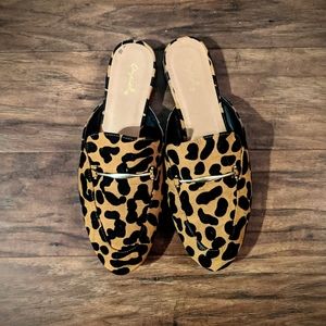 Qupid Leopard Mules Size 9